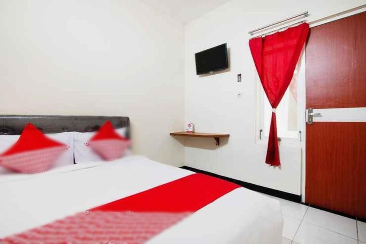 Syariah Cozy Residence Malang Exterior foto